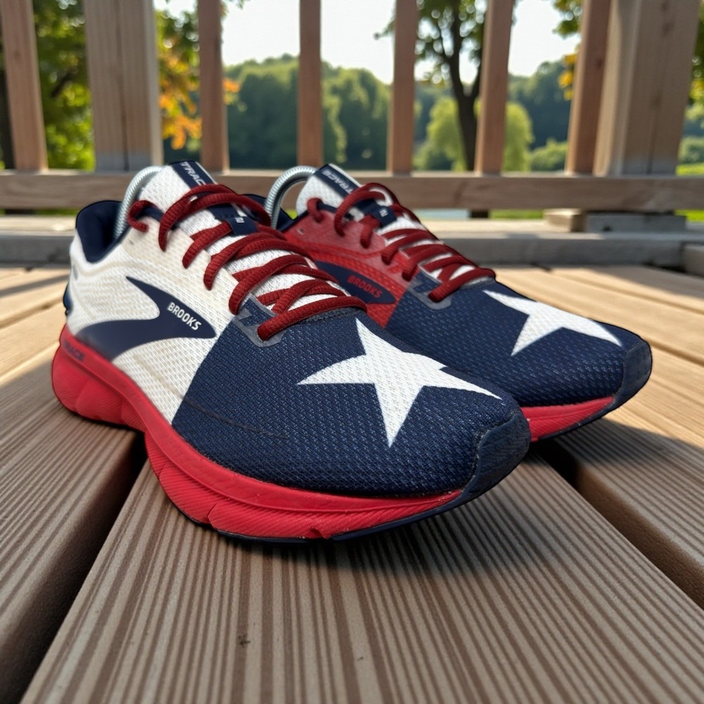 Brooks Trace 2 Running Athletic Shoes Women's 10 Red White Blue USA Texas Star